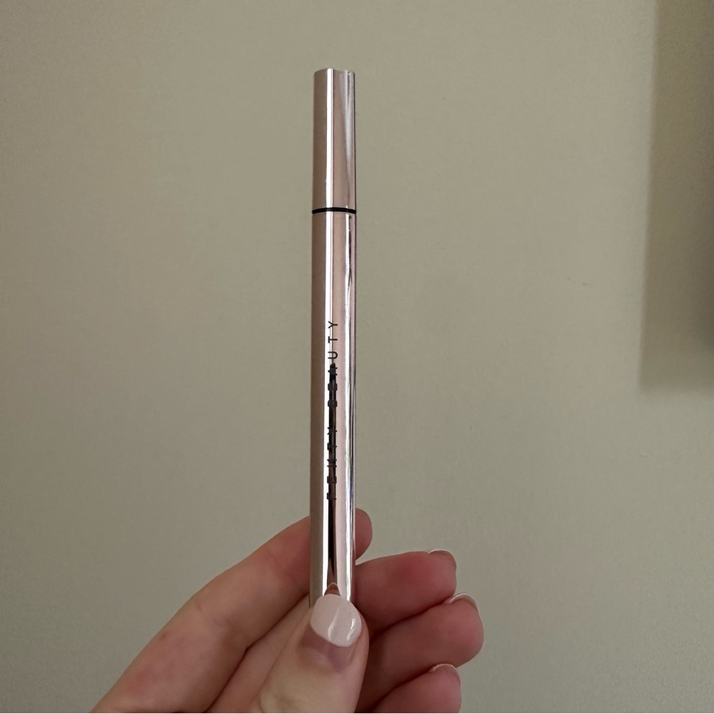 Fenty Beauty Black Flyliner